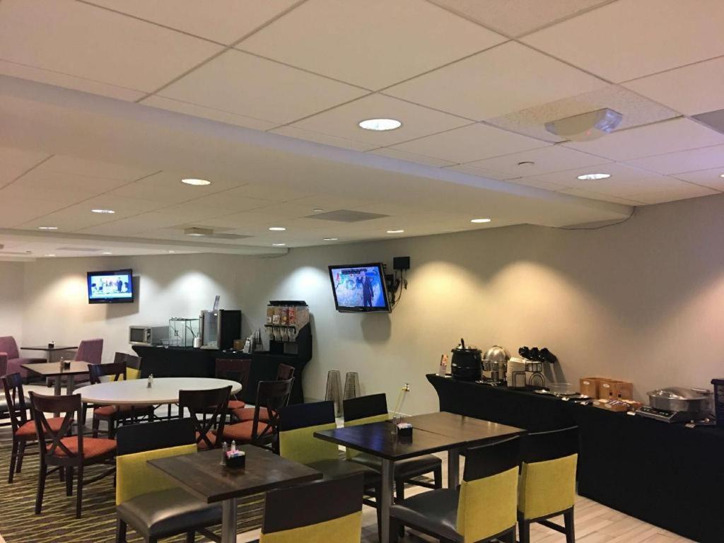 Best Western Plus Boston Hotel Exterior photo